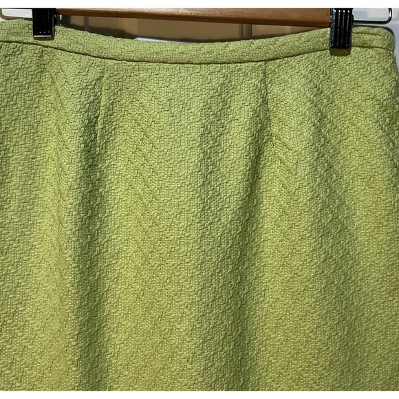 Donna Rae Textured Pencil Skirt Lime Green Lined Women’s Size 4 - Picture 2 of 8